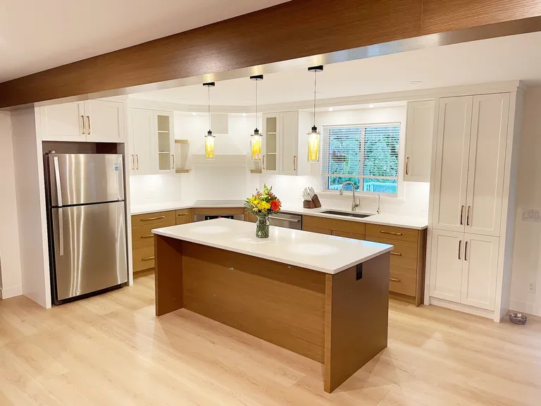 kelowna-custom-kitchen-cabinets-3/kitchen 03